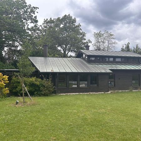 Villa Idyllisches Einfamilienhaus Bei Muenchen Exterior foto